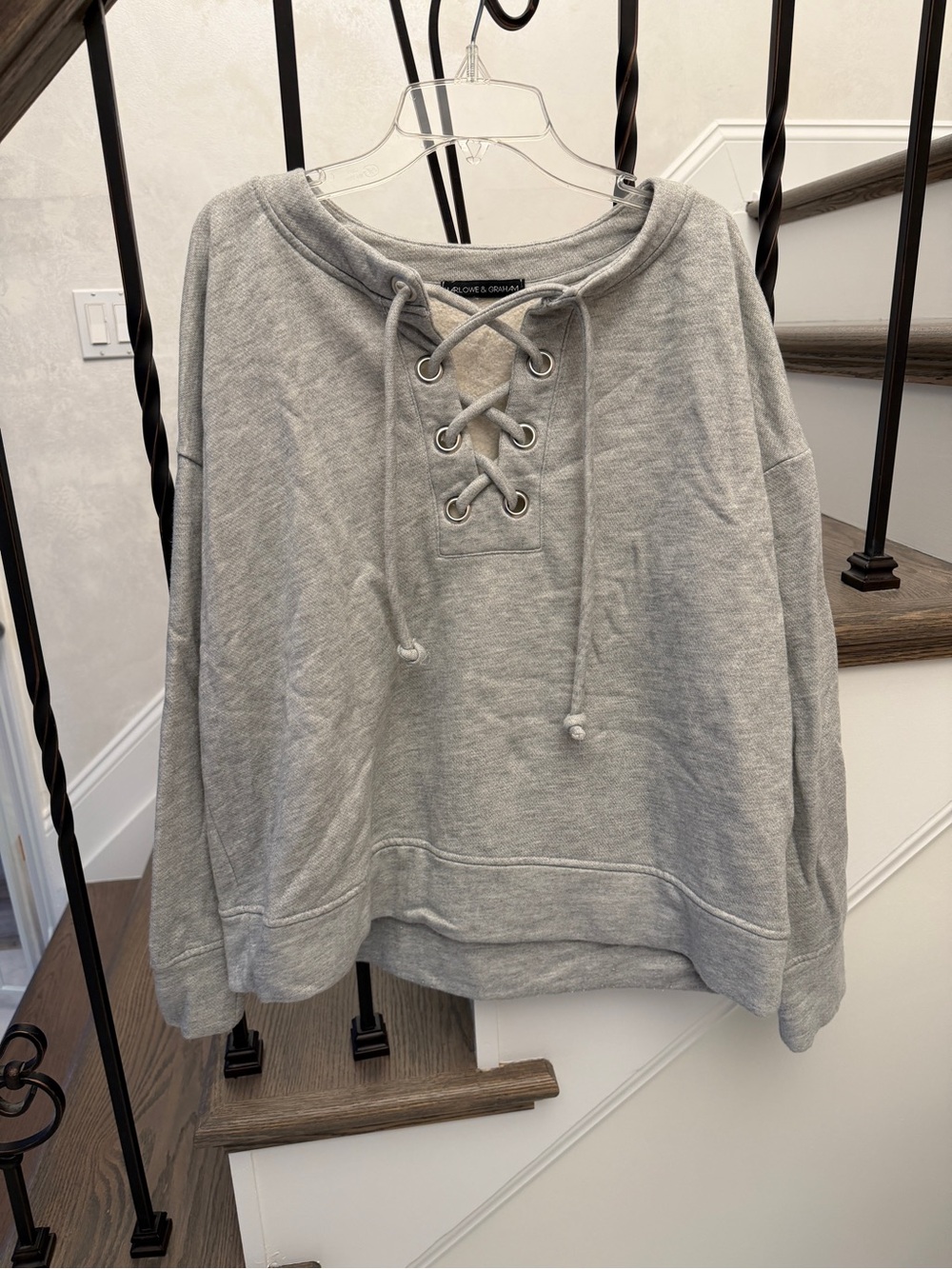 Harlowe & Graham Gray Lace Front Fleece Sweatshirt Large Athleisure Pullover